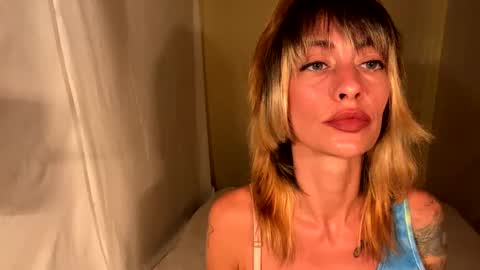 Akasha Cum online show from 3, 10, 2025