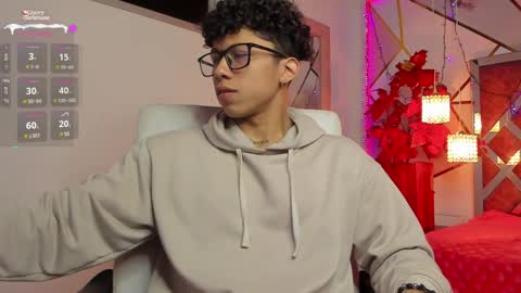 Snapshot of akazaboy chatting on 28, 12, 2024 akazaboy online show from 28, 12, 2024