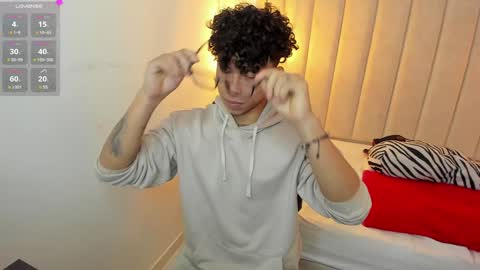 Snapshot of akazaboy chatting on 13, 1, 2025 akazaboy online show from 13, 1, 2025