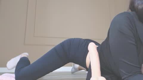 Snapshot of ake_mi chatting on 21, 11, 2025 Akemi your little tyan online show from 21, 11, 2025