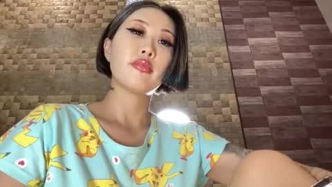 Akemi online show from 27, 1, 2025