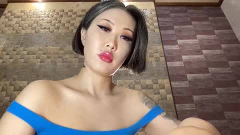 Akemi online show from 5, 2, 2025