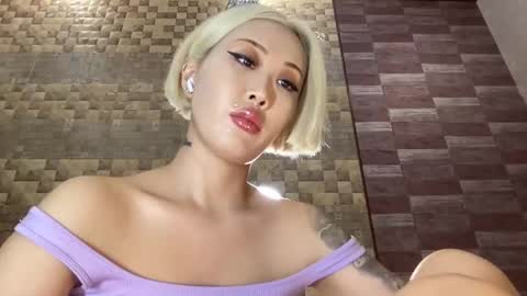 Akemi online show from 25, 2, 2025