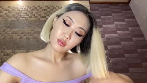 Akemi online show from 29, 9, 2025