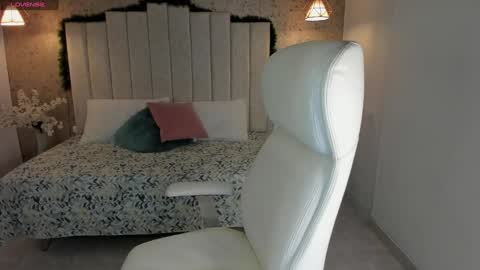 Luna online show from 9, 1, 2025