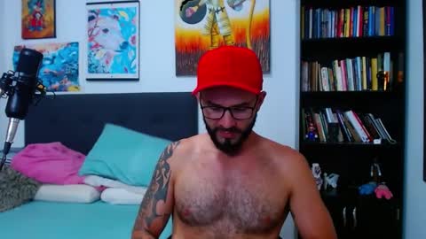 akiles online show from 5, 3, 2025