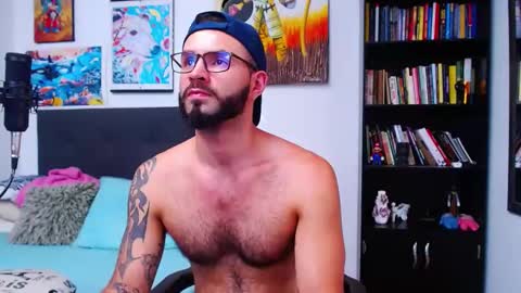 akiles online show from 10, 3, 2025