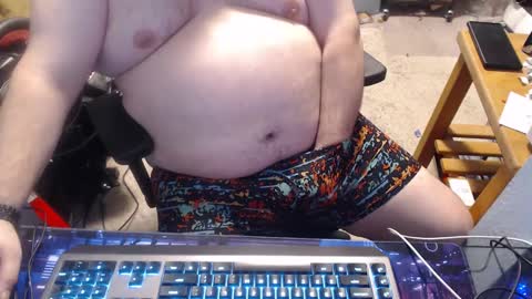 Snapshot of akswitchcouple chatting on 6, 1, 2025 AKswitchCouple online show from 6, 1, 2025