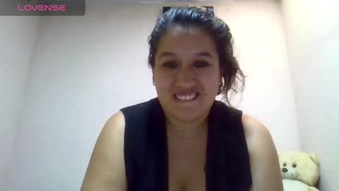 Snapshot of alahia_fox chatting on 27, 2, 2025 alahia online show from 27, 2, 2025