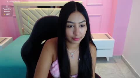Snapshot of alahiacruz1 chatting on 1, 10, 2025 A L A H I A online show from 1, 10, 2025