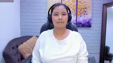 Snapshot of alaiasmile_ chatting on 10, 3, 2025 online show from 10, 3, 2025