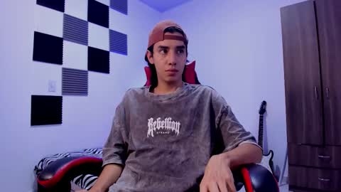 Alan Boy online show from 12, 9, 2025