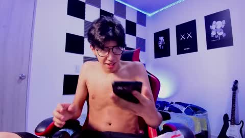 Alan Boy online show from 11, 10, 2025