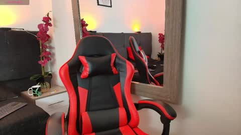 alan_colthon online show from 26, 5, 2026