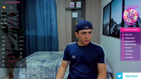 Snapshot of alan_nd_kevin chatting on 22, 1, 2025 Alan Kevin can we reach 100 thumbs up please guys online show from 22, 1, 2025