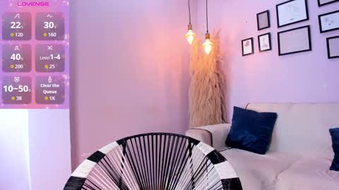 Snapshot of alana__rossetti chatting on 23, 9, 2025 Alana online show from 23, 9, 2025