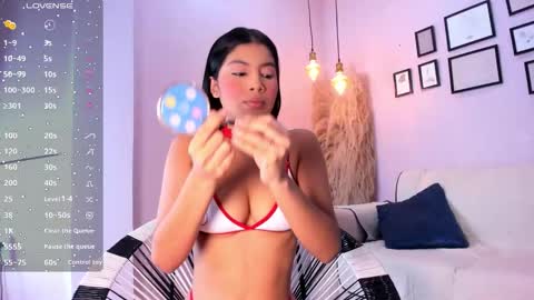 Snapshot of alana__rossetti chatting on 26, 10, 2025 Alana online show from 26, 10, 2025