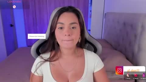 Snapshot of alana_dantes chatting on 3, 8, 2026 M E L I online show from 3, 8, 2026