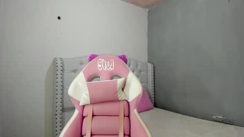 Snapshot of alana_ponse chatting on 22, 1, 2025 Alana. online show from 22, 1, 2025