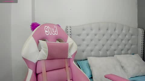 Snapshot of alana_ponse chatting on 31, 1, 2025 Alana. online show from 31, 1, 2025