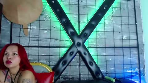 Snapshot of alana_roth chatting on 25, 1, 2025 ALANA ROTH online show from 25, 1, 2025