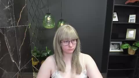 Snapshot of alana_soft chatting on 21, 6, 2026 Alana online show from 21, 6, 2026