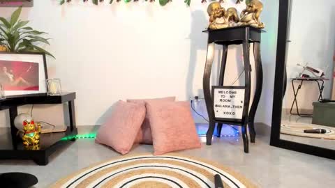 Snapshot of alana_then2 chatting on 18, 11, 2025 online show from 18, 11, 2025