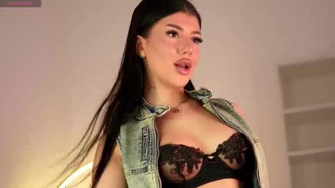 AlanaBaabe online show from 12, 3, 2026