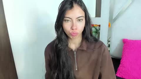 Alana hot online show from 10, 2, 2026