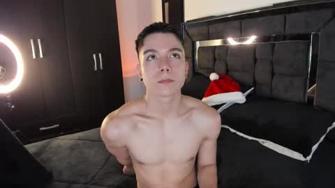 alanblack1 online show from 26, 11, 2025