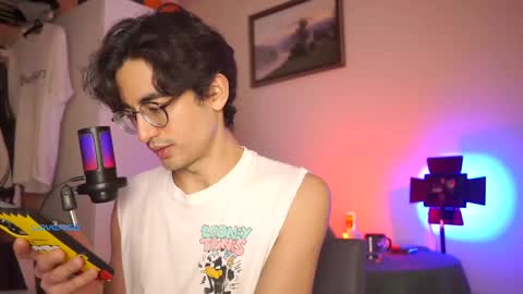 idenavarre online show from 23, 1, 2025