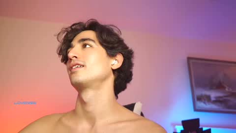 idenavarre online show from 3, 3, 2025