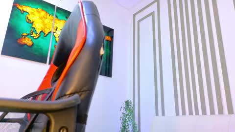 Alan Ferrer online show from 5, 12, 2025