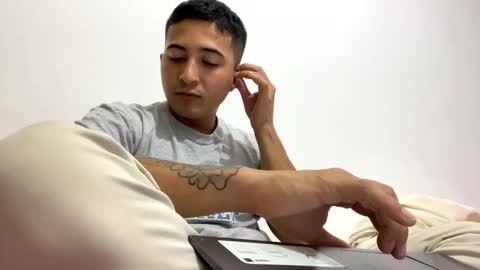 alanj998 online show from 19, 10, 2025