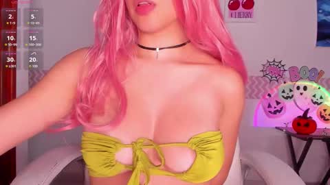 Snapshot of alanna_cherry chatting on 3, 11, 2025 Alanna online show from 3, 11, 2025