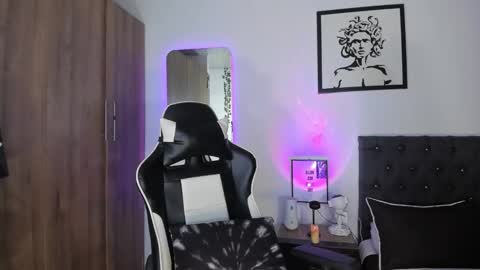 alannaughty_ online show from 13, 1, 2026