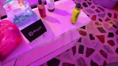 Alaska online show from 9, 4, 2026