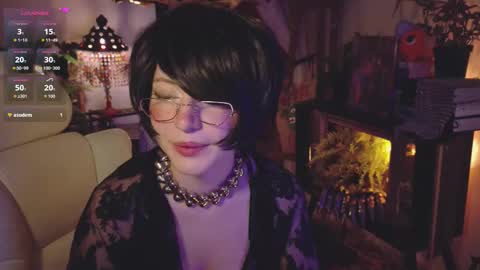 Snapshot of alaskagrace chatting on 10, 9, 2025 Alaska Grace online show from 10, 9, 2025