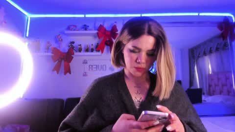 albaandthayron online show from 4, 1, 2025