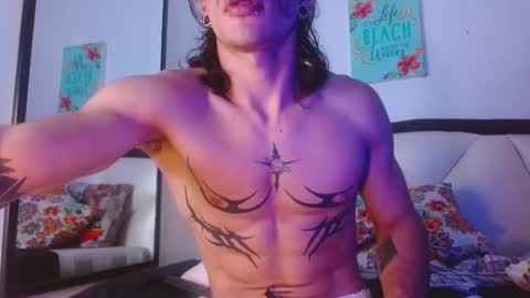 Snapshot of albertbernal69 chatting on 27, 10, 2025 Albert online show from 27, 10, 2025