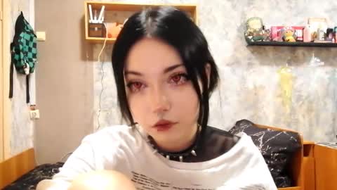 Snapshot of alberthamazierski chatting on 27, 10, 2025 Im Katrina online show from 27, 10, 2025