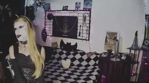 Mistic witch online show from 7, 3, 2025