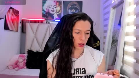 Snapshot of ale_noah_xxx chatting on 31, 12, 2024 ale_noah_xxx online show from 31, 12, 2024