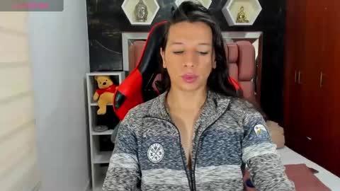 Snapshot of ale_noah_xxx chatting on 11, 9, 2025 ale_noah_xxx online show from 11, 9, 2025