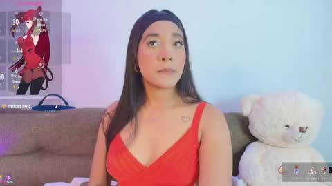 Alee Foxx  online show from 27, 5, 2026