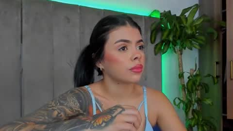 Snapshot of alegra_brown chatting on 20, 10, 2025 Alegra Brown online show from 20, 10, 2025