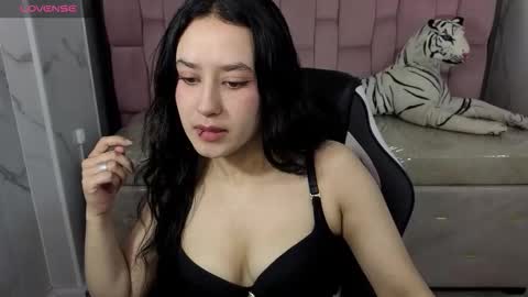 aleja online show from 9, 11, 2025