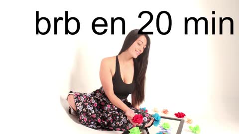 Snapshot of aleja20_ chatting on 27, 12, 2024 joha online show from 27, 12, 2024