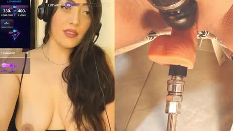 Snapshot of aleja20_ chatting on 8, 2, 2025 joha online show from 8, 2, 2025