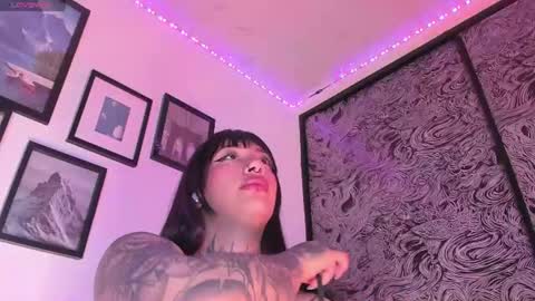 Snapshot of aleja_5 chatting on 20, 7, 2026 Ale online show from 20, 7, 2026